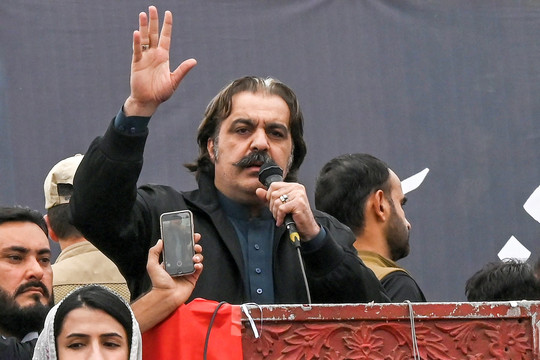 PTI Politician’s Harassment of Female Journalists Sparks Outrage in Pakistan