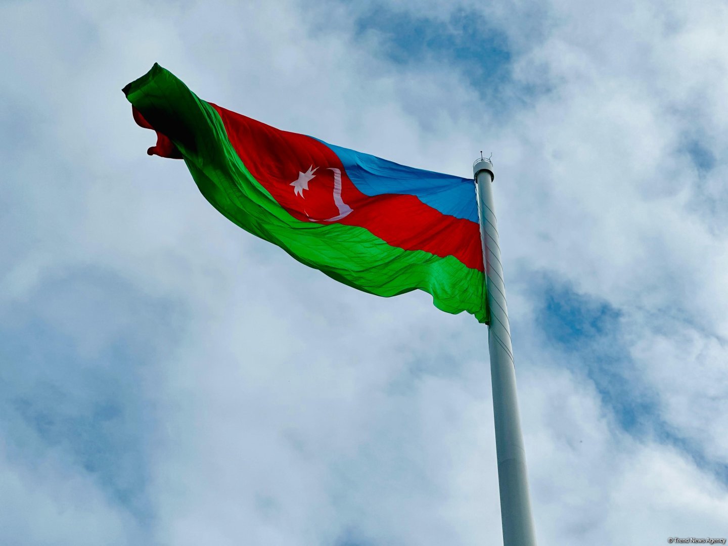 Rights Groups Urge EPC to Hold Azerbaijan Accountable