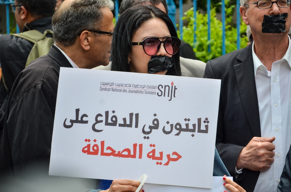 Empowering Journalists Through Legal Preparedness: Guides from Tunisia and Brazil