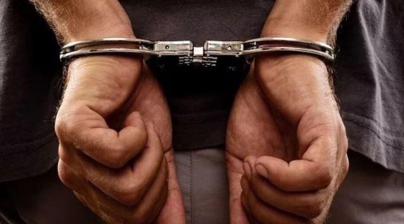 Forest Officer Arrested in Chhattisgarh for Threatening Journalist Amid Rising Media Harassment