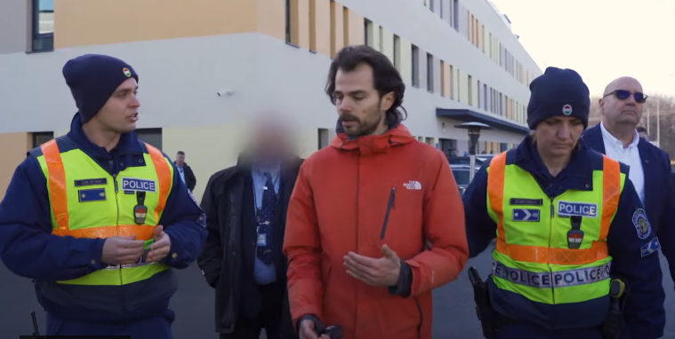 Hungarian Authorities Detain and Charge Telex Journalists Amid Media Freedom Concerns