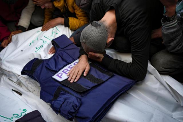 Royal Television Society Reinstates Award for Gaza Journalists Amid Backlash