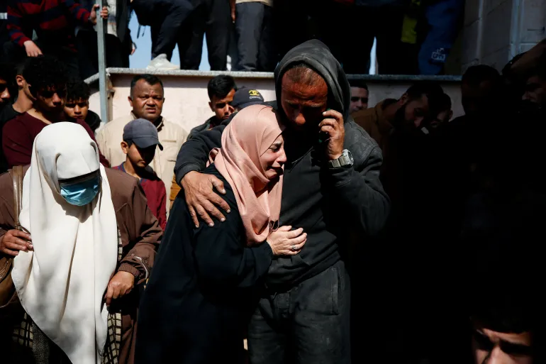 Israeli Airstrikes in Gaza Kill at Least Nine, Including Journalists