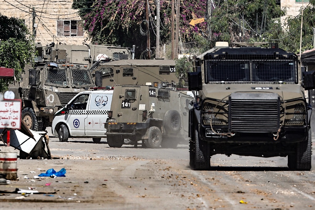 Israeli Forces Detain Journalists in Jenin and Jerusalem Amid Escalating Crackdown