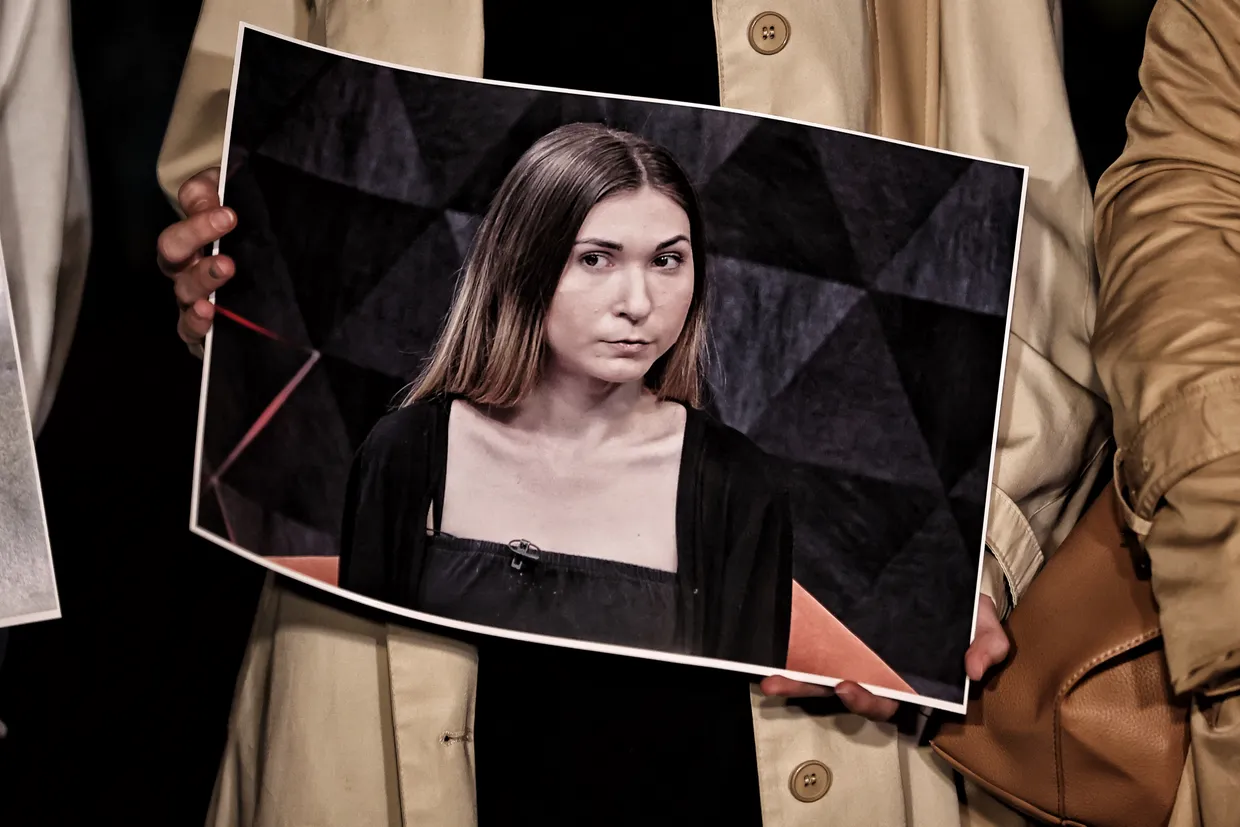Ukrainian Journalist Viktoriia Roshchyna Tortured and Killed in Russian Captivity