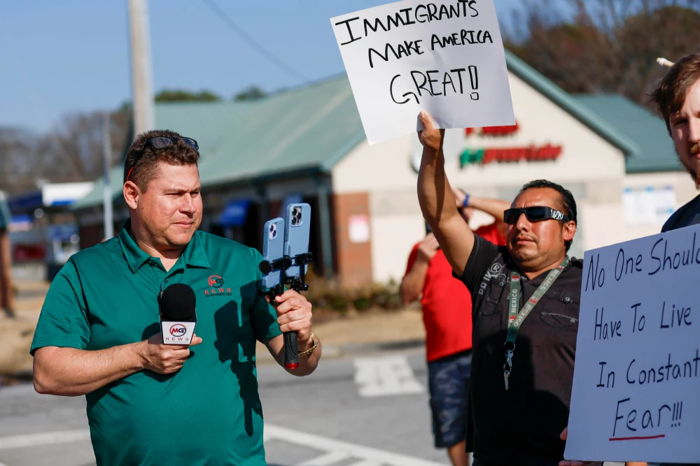 Journalist Mario Guevara Remains in ICE Custody Despite Bond Order