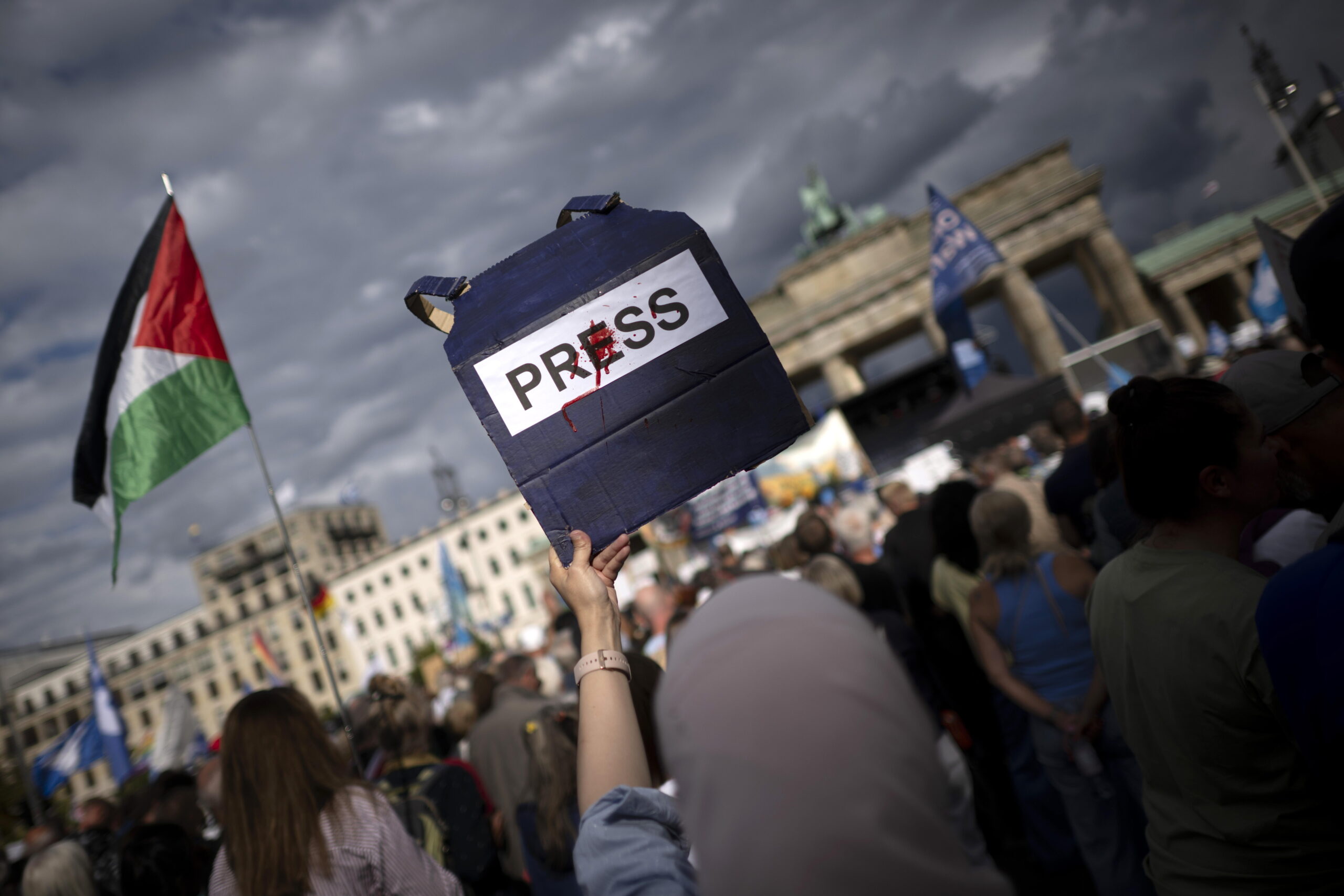 ECPMF & MFRR Condemn Police Interference with Journalists’ Work in Germany