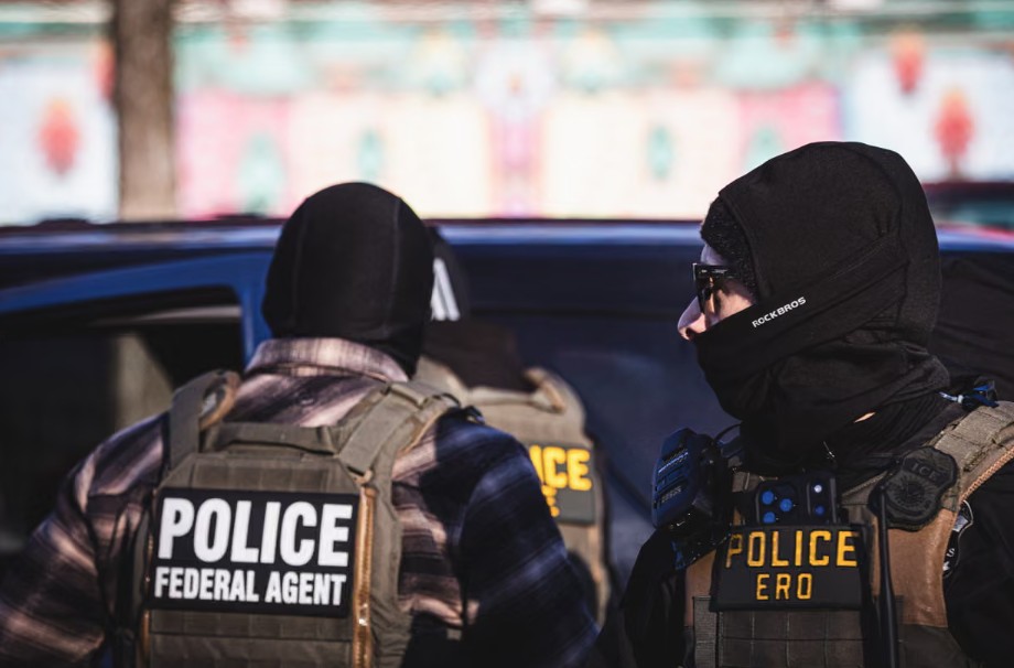 High School Journalist Captures Impact of ICE Raids on Minneapolis Community